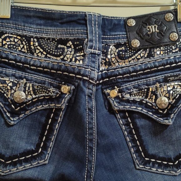 Miss Me Denim - Miss Me Easy Boot Embellished Size 25 Preowned Jeans
